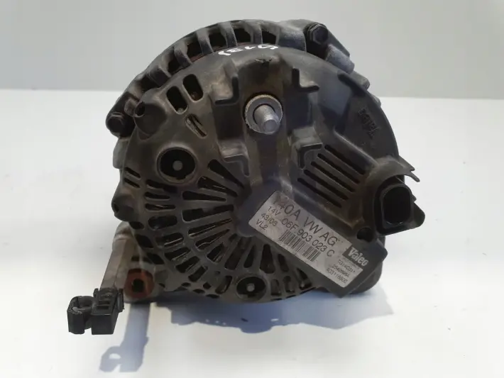 Audi A3 II 8P 2.0 TFSI ALTERNATOR 06F903023C valeo