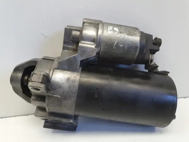 BMW E87 E90 E91 2.0 D N47 ROZRUSZNIK 7823700-01 bosch