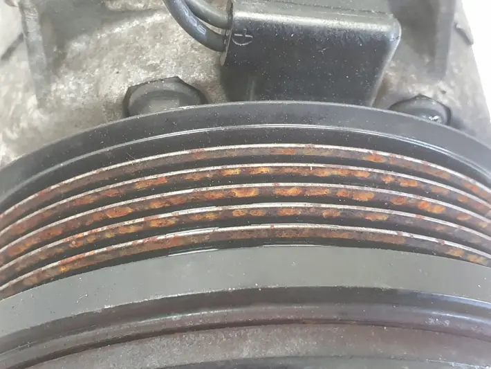 Ford Focus MK2 II 1.6 TDCI SPRĘŻARKA KLIMATYZACJI