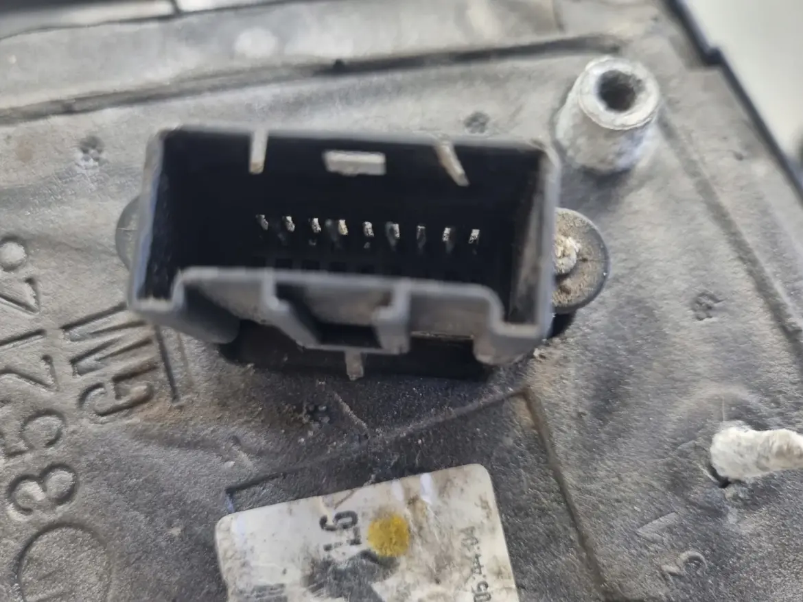Opel Vectra C 02-08r LUSTERKO PRAWE PASAŻERA 5 pin