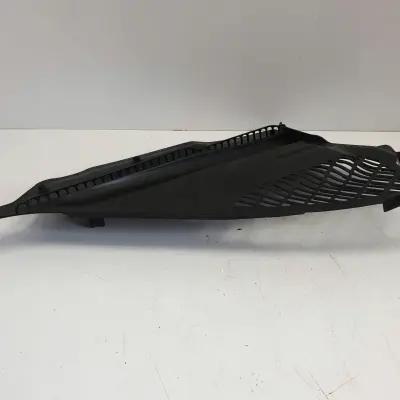 BMW F30 F31 OSŁONA KOMORY SILNIKA 7241823 oryginał