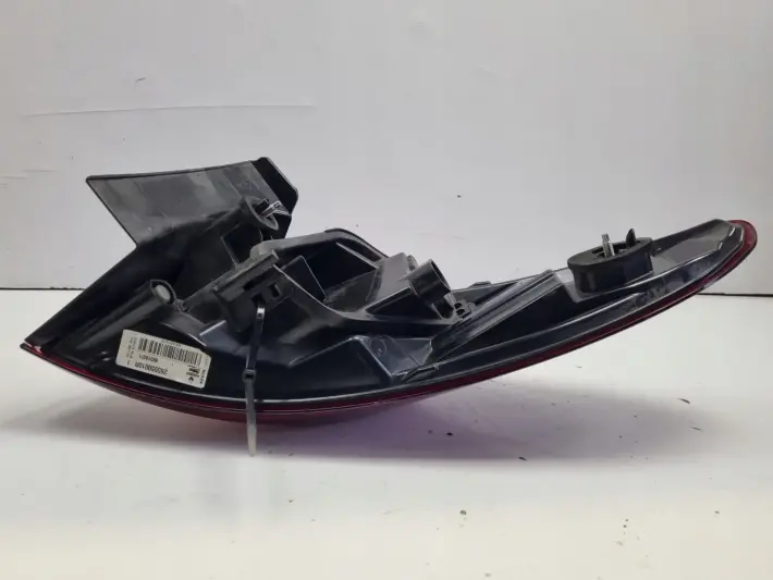 Renault Megane III kombi TYLNIA TYLNA LAMPA LEWA lewy tył 265550010R