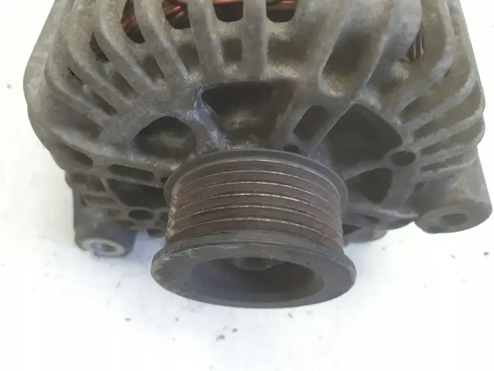 BMW E87 E90 2.0 D ALTERNATOR valeo 7799180 150A