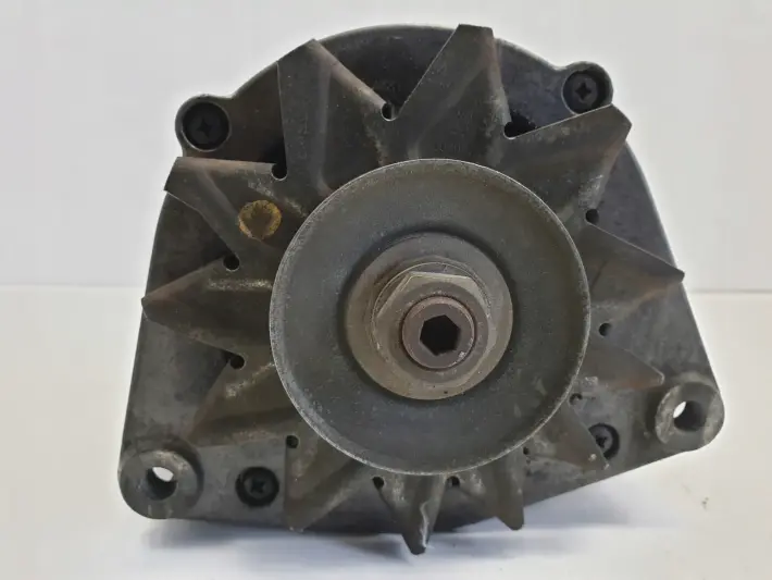 Mercedes W126 C126 Sec 5.5 V8 ALTERNATOR 012046994