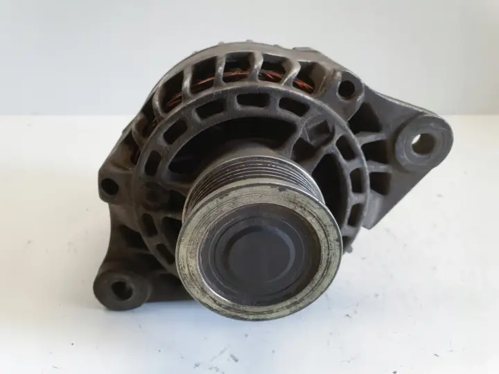 Fiat Stilo 1.9 JTD ALTERNATOR 46763533 denso 85A