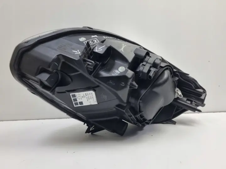 Renault Kangoo II LIFT 13-21r PRZEDNIA LAMPA PRAWA PRAWY PRZÓD 260102647R