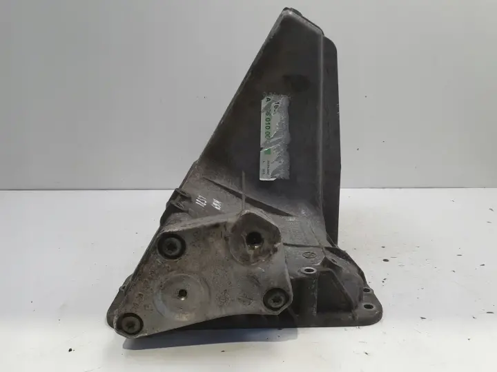 Mercedes W169 1.5 8V MISKA OLEJOWA oleju A2660140102