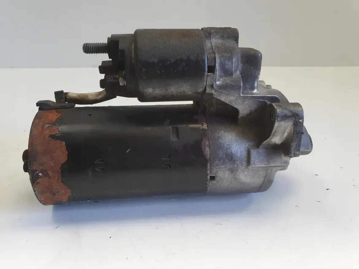 Volvo S60 II V60 I V70 III 2.0 D3 ROZRUSZNIK bosch 0001109398