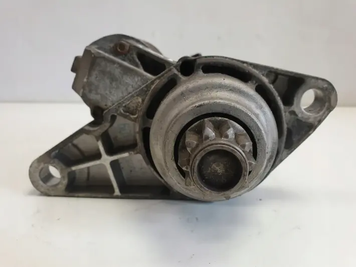 VW Golf V 1.6 FSI ROZRUSZNIK valeo 02T911023S