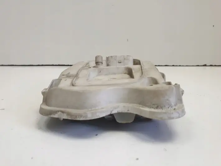 Audi A6 C6 sedan LEWY WKŁAD TYLNEJ LAMPY w Błotnik