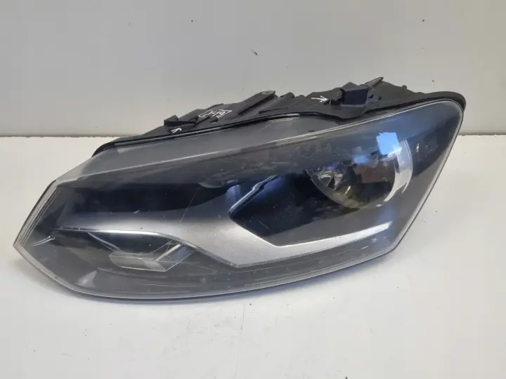 VW Polo V 6R 09-14r PRZEDNIA LAMPA LEWA lewy przód anglik 6R2941007E