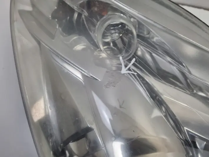 Fiat Doblo II 10-22r PRZEDNIA LAMPA PRAWA PRAWY PRZÓD 51810671
