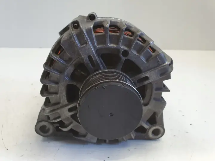 Peugeot 508 2.2 HDI ALTERNATOR valeo 9678049480