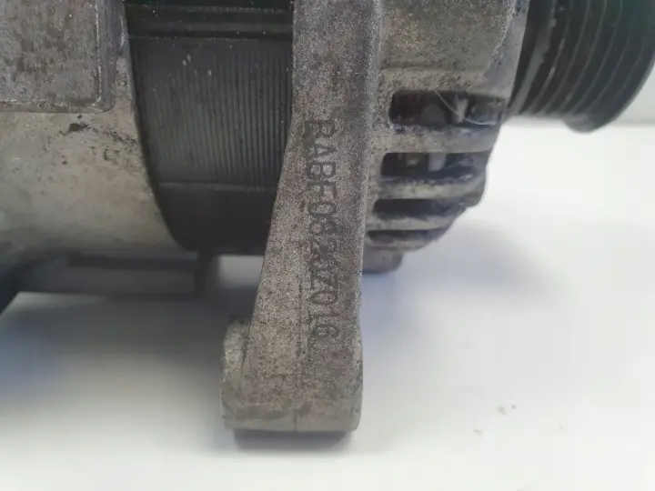 Opel Astra IV J 1.6 16V ALTERNATOR
