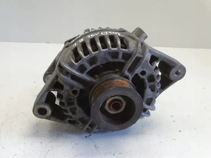 Opel Zafira A 1.8 16V ALTERNATOR 0124425025 100A bosch