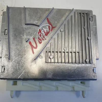 Volvo V70 XC70 2.4D 163KM KOMPUTER SKRZYNI sterownik P09480761 1T0202A0