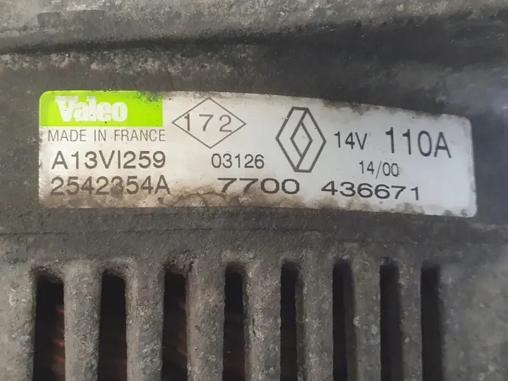 Renault Clio II Sport 2.0 16V ALTERNATOR 7700436671 valeo 110A