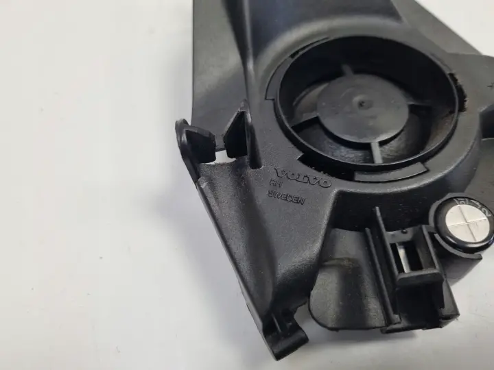 Volvo S60 I XC70 V70 II PRAWY TYLNY GŁOŚNIK Wysokotonowy 8633993