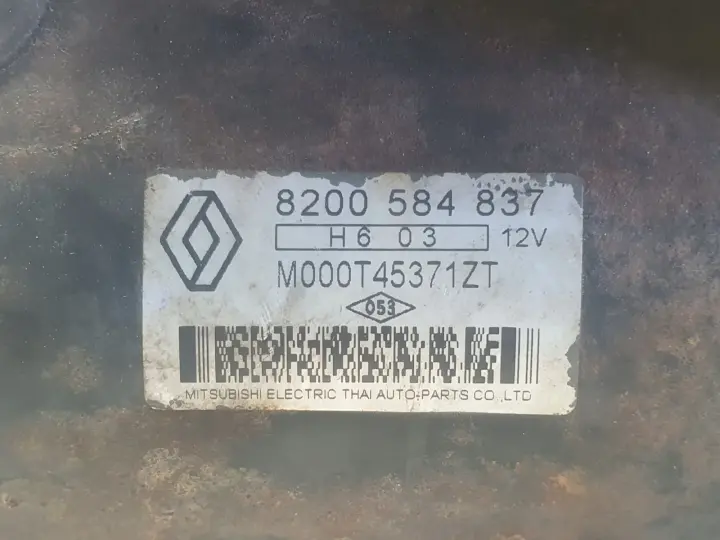 Renault Clio III 1.4 16V ROZRUSZNIK 8200584837 M000T45371ZT
