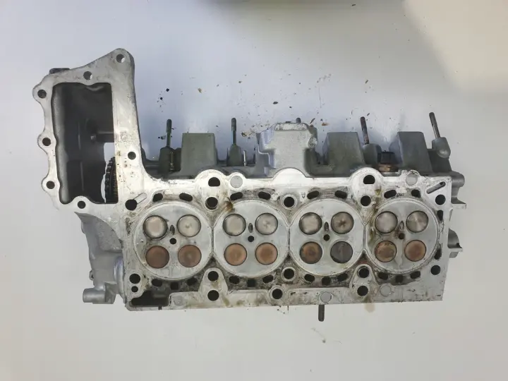 BMW E87 E90 E91 2.0 D M47 GŁOWICA CYLINDRÓW 778752105 7787521
