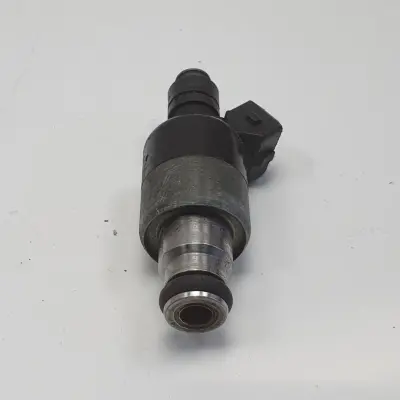 Opel tigra A 1.4 16V WTRYSKIWACZ wtrysk 17089276