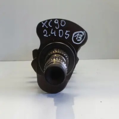 Volvo XC90 2.4 D5 163 KM WAŁ KORBOWY