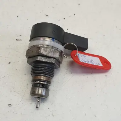 Audi A6 C7 3.0 TDI V6 CZUJNIK PALIWA zawór