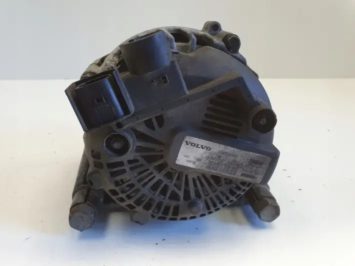 Volvo S40 II V50 1.6 D D2 ALTERNATOR 30659389 120A valeo