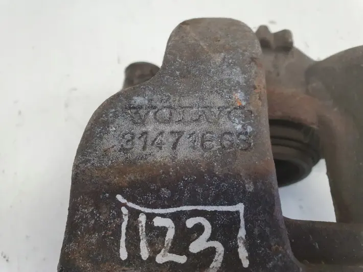 Volvo S90 V90 PRZEDNI ZACISK HAMULCOWY lewy przód KIEROWCY 31471663