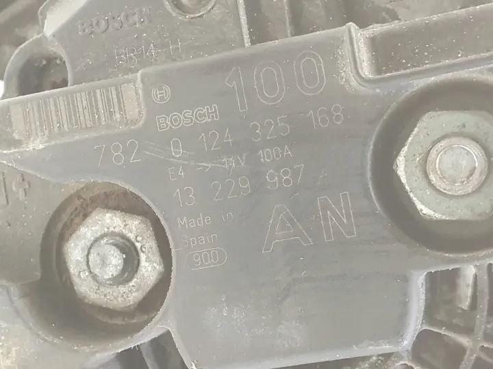 Opel Vectra C 2.2 DIRECT ALTERNATOR 100A 0124325168 bosch