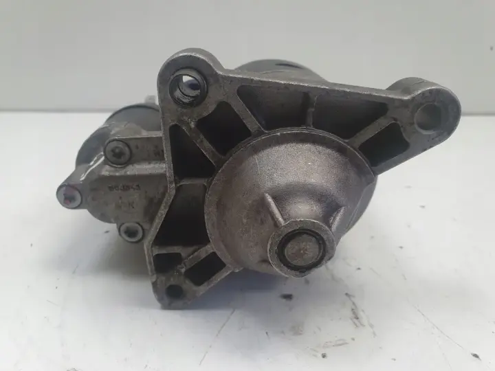 Peugeot 106 1.1 ROZRUSZNIK valeo 534054B