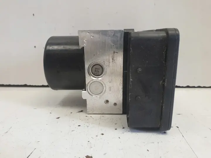 Volvo V70 III POMPA ABS hamulcowa P31423347