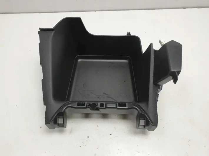 Opel Corsa F SCHOWEJKK TUNELU ŚRODKOWEGO