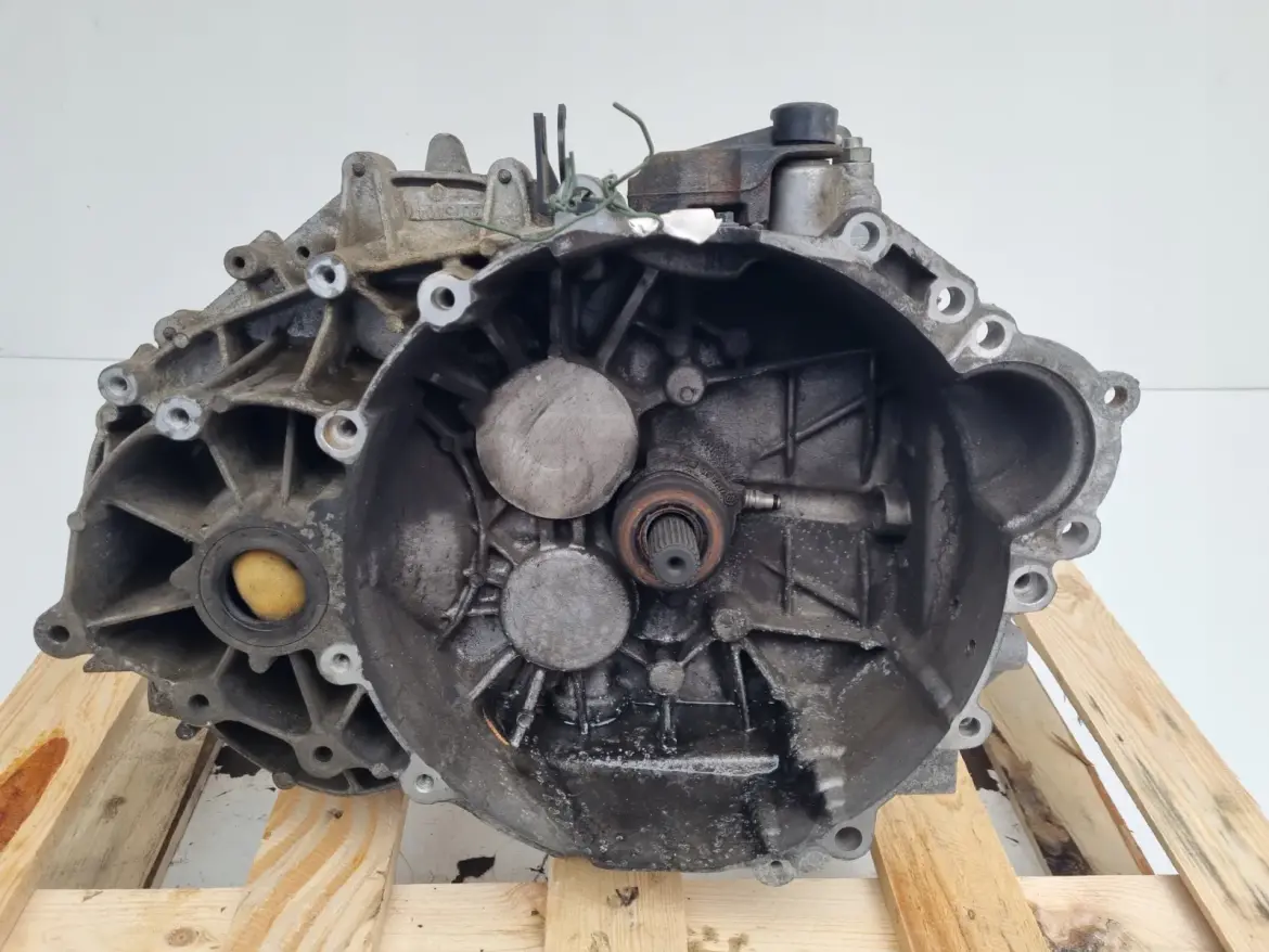 Volvo S80 II V70 III 2.4 D5 SKRZYNIA BIEGÓW 6G9R-7002-LF 30783235