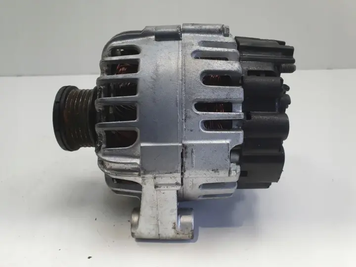 Mitsubishi Colt VI 1.5 DID ALTERNATOR valeo A6391500350 115A