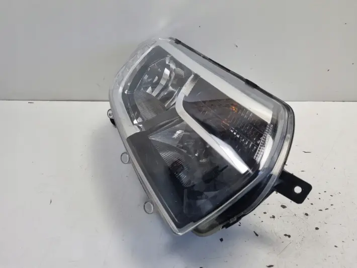 Dacia Sandero II LIFT 12-20r PRZEDNIA LAMPA PRAWA PRAWY PRZÓD 260105925R