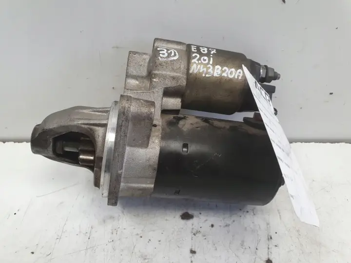 BMW E90 2.5 i ROZRUSZNIK 0001107424 bosch
