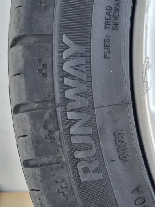 Vw FELGA ALUMINIOWA KOŁO ZAPASOWE zapas R17 5x112 ET54 Runway 225/45 2021R