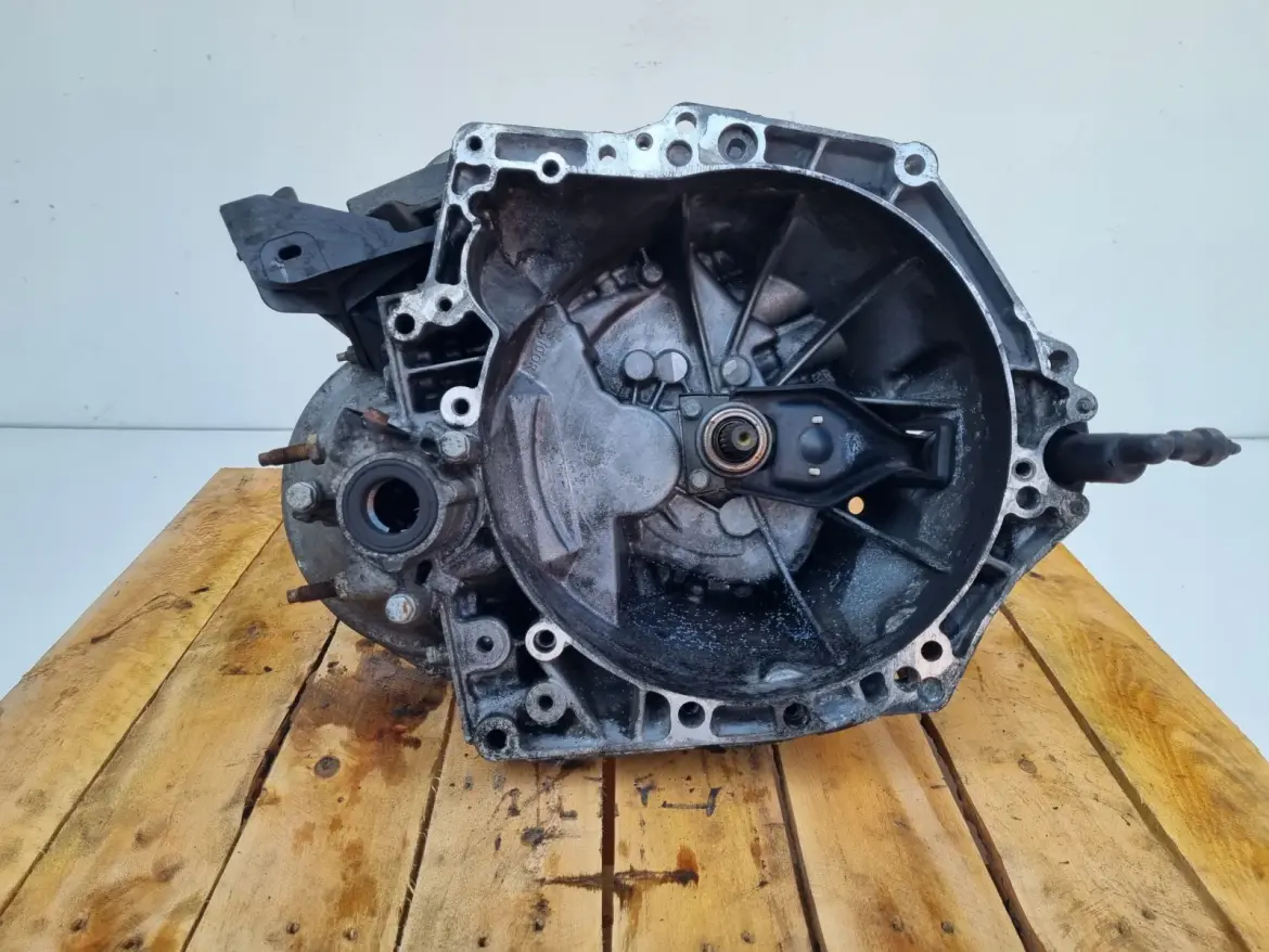 Peugeot Partner III 1.6 HDI SKRZYNIA BIEGÓW 20DP33 manualna MANUAL