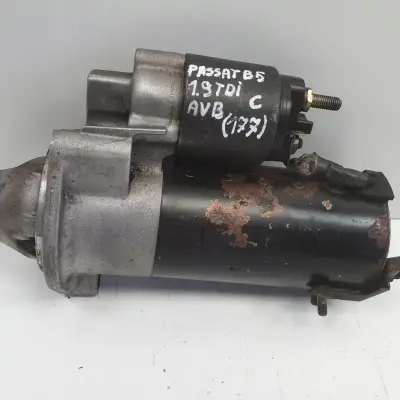 VW Passat B5 1.9 TDI ROZRUSZNIK bosch 068911024F