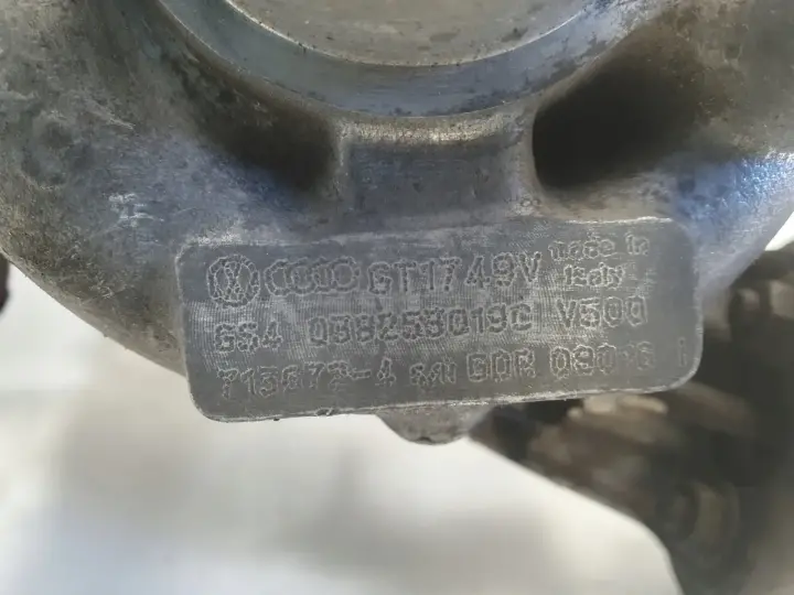 VW Golf IV 1.9 TDI TURBOSPRĘŻARKA turbo 038253019C