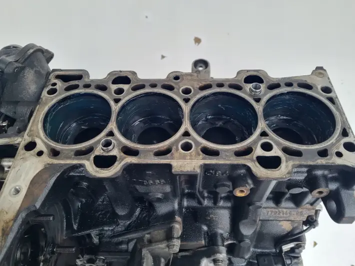 DÓŁ SILNIKA BLOK WAŁ TŁOKI MISKA BMW E90 E91 2.0 D DIESEL M47D20 204D4