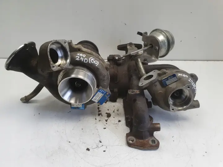 Volvo V60 XC60 S80 II 2.4 D5 TURBOSPRĘŻARKA turbo 36002664 D5244T16