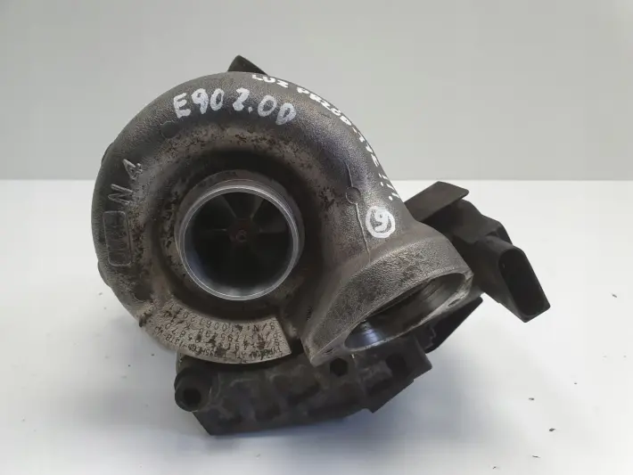 BMW E87 E90 E91 2.0 D TURBOSPRĘŻARKA turbo 7795498