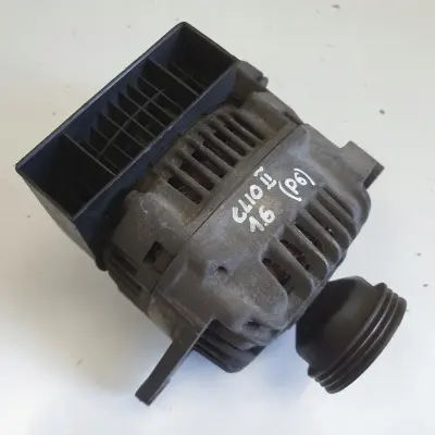 Renault Clio II 1.6 16V ALTERNATOR 7700870279 valeo