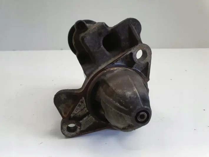 Mini One R50 R53 1.6 16V ROZRUSZNIK bosch 0001106019