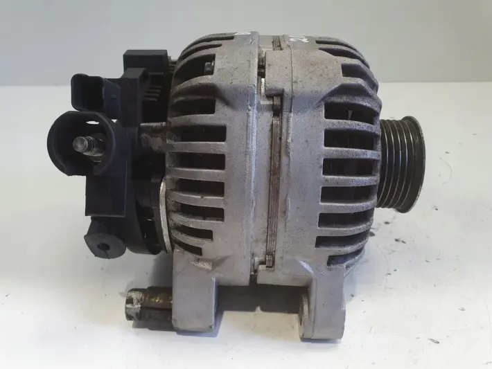 Peugeot Partner 2.0 HDI ALTERNATOR 23227N