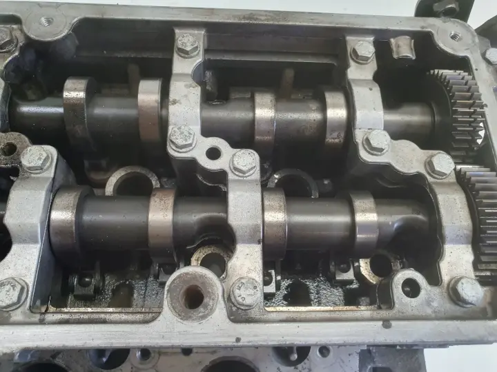 VW Golf VI 1.6 TDI GŁOWICA CYLINDRÓW 03L103286A