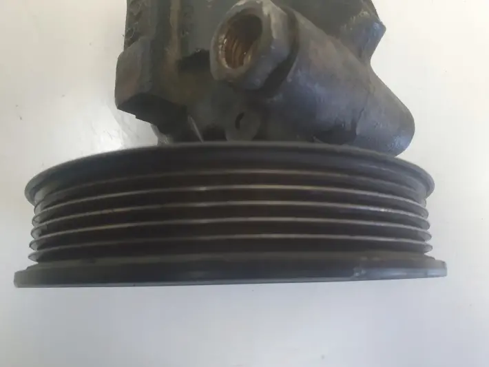 Opel Astra F 1.8 8V POMPA WSPOMAGANIA 90409232