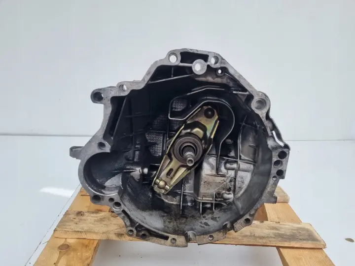 VW Passat B5 1.9 TDI SKRZYNIA BIEGÓW GGB manualna MANUAL